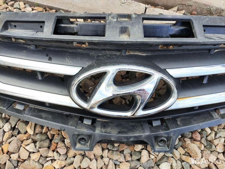 Решетка радиатора Hyundai Solaris 1 2014-2017