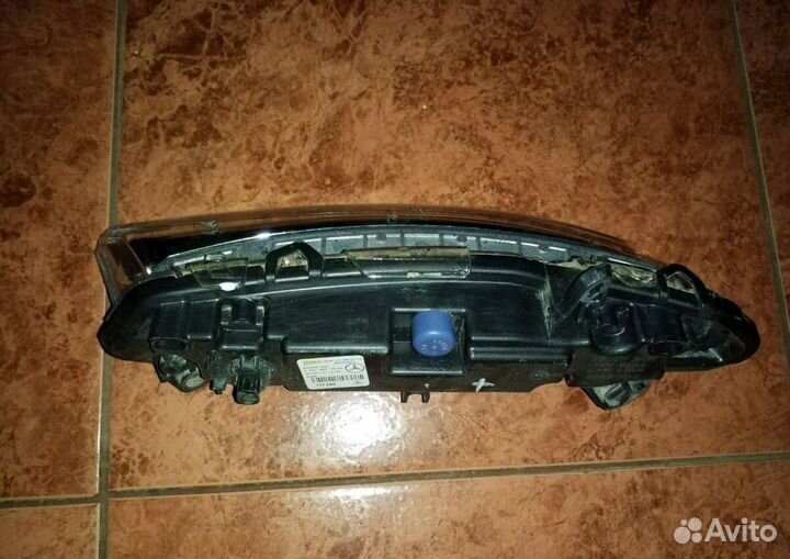 Ходовой огонь мерседес S 221 рест А 2218201856