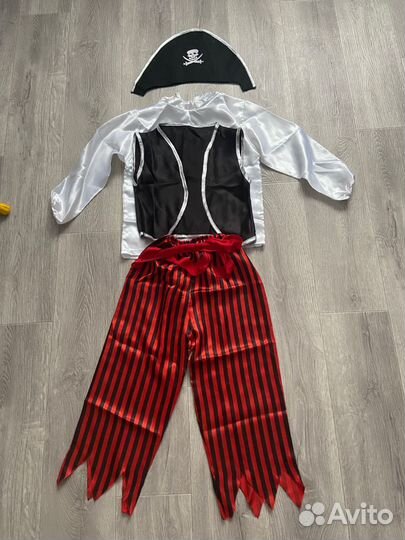Костюм карнавальный