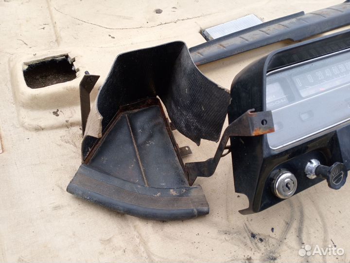 Панель приборов Запорожец 1975г