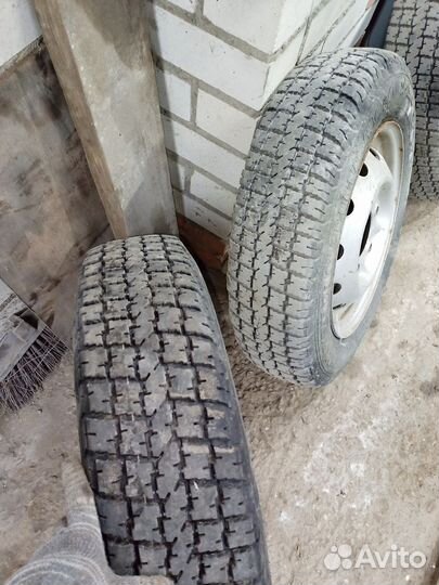 Колеса на ниву