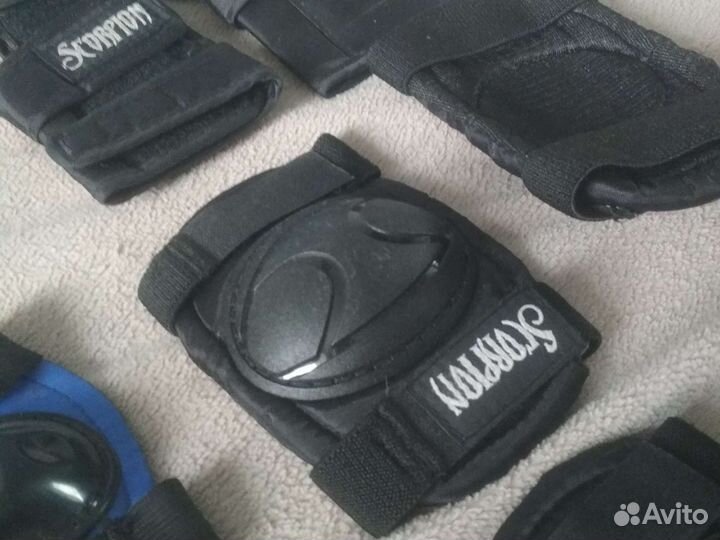 Велошлем детский с наколенниками и нарукавниками