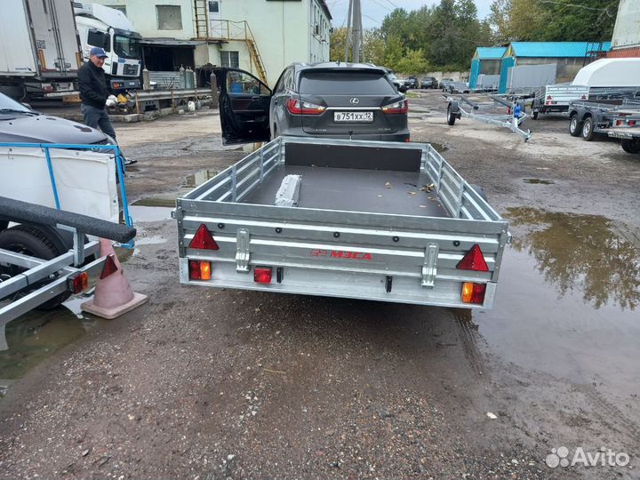 Прицеп легковой с опорным колесом 817703.022