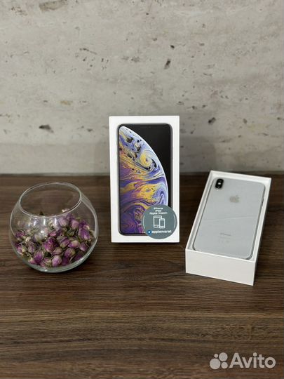 iPhone Xs Max, 64 ГБ