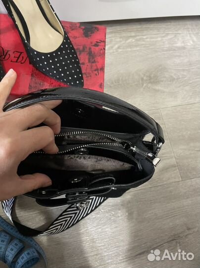 Сумка женская черная новая
