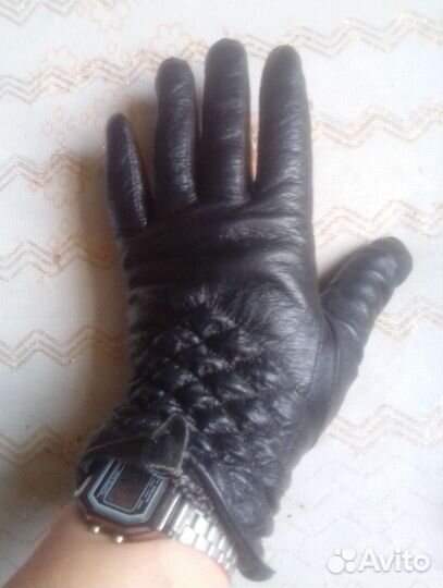 Перчатки