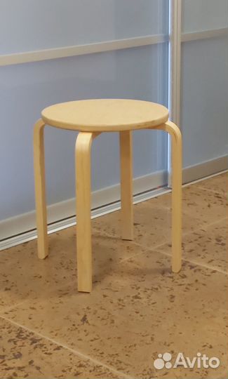 Табурет Frosta из IKEA