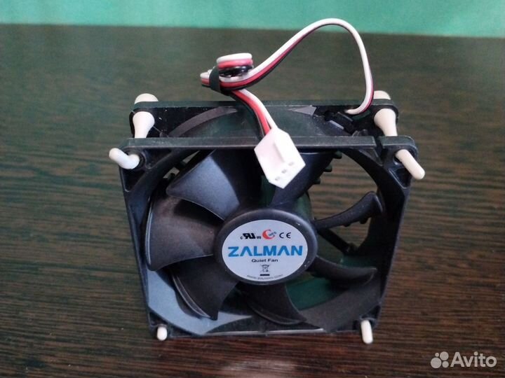 Кулер процеccорный Zalman zm-f1 plus