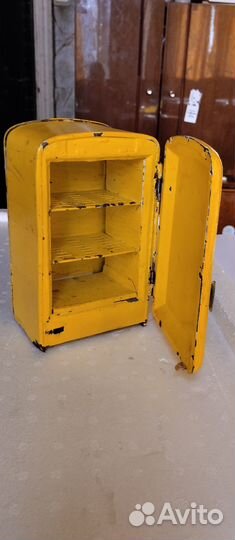 Холодильник игрушечный СССР (редкость)