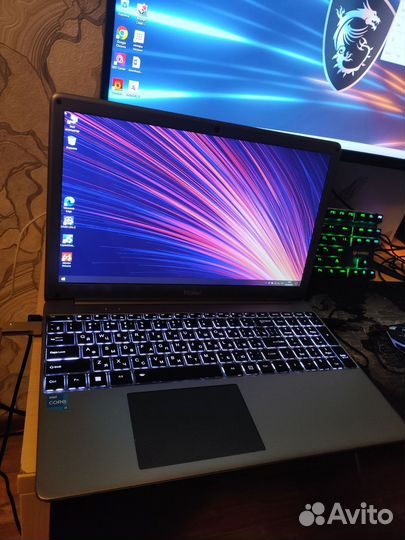 15.6 IPS/ Intel Core i3-1115G4/8 DDR4/256 SSD