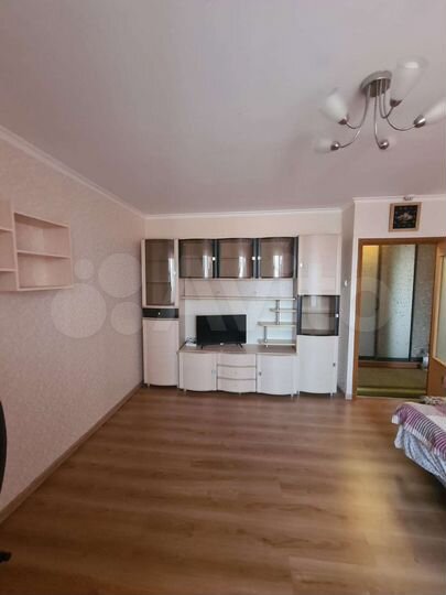 2-к. квартира, 57 м², 11/12 эт.