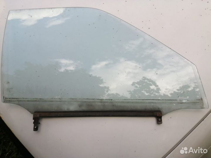 Стекло для Toyota Carina II