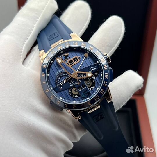 Часы Ulysse Nardin El Toro GMT Blue Gold