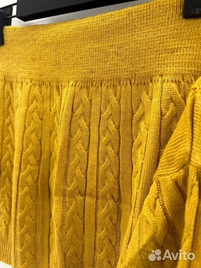 Трикотажный костюм с шортами