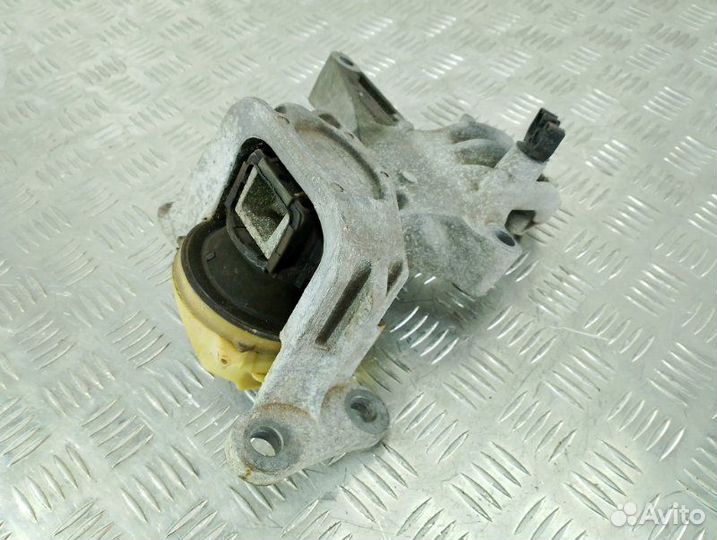 Подушка двигателя Renault Megane 3 универсал