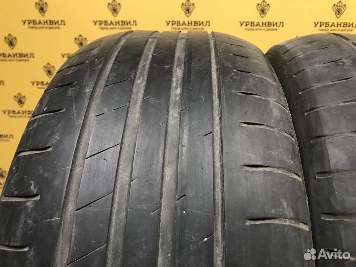 Goodyear EfficientGrip 225/55 R17 101H