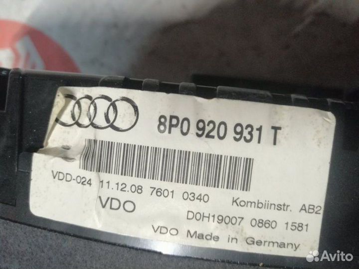 Щиток приборов Audi A3 8P CAX 2011