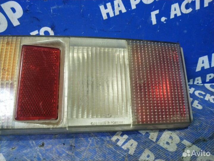 Задний левый фонарь Иж 2126 хэтчбек 2106 1999