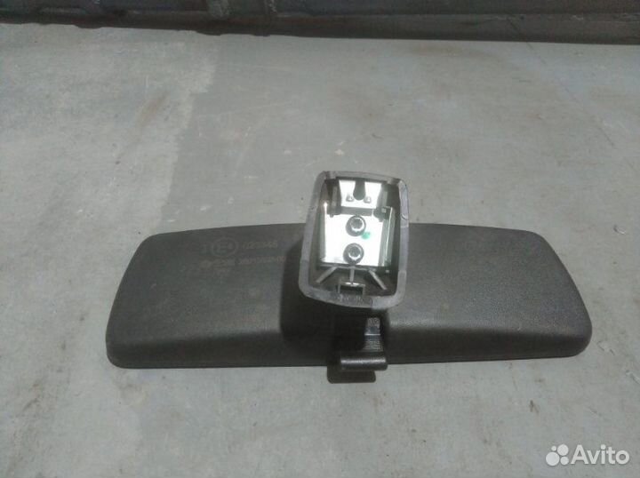 Зеркало заднего вида салонное Volkswagen Polo