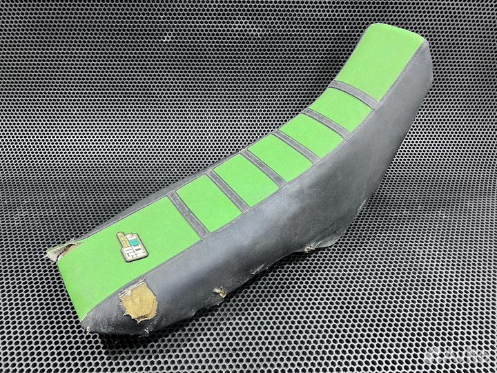 Сиденье Kawasaki KLX 250 1995