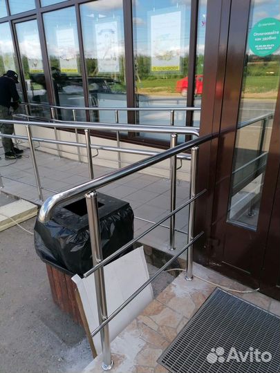 Поручни из нержавейки