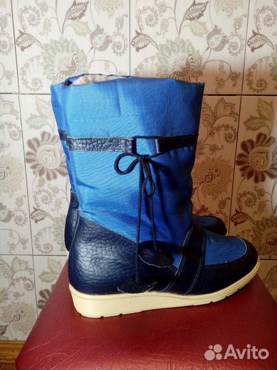 Новые сапоги 35 -36 р