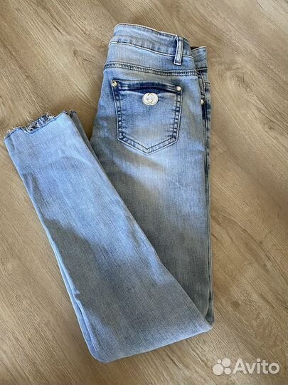 Джинсы р. 26