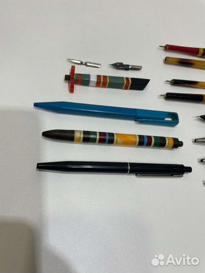 Ручки советские. шариковые и перьевые