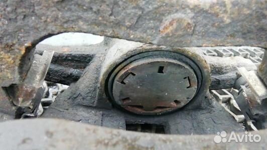 Суппорт тормозной передний левый toyota corolla ve