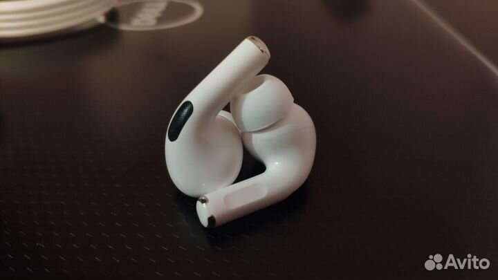 Наушники Airpods pro 2 с беспроводной зарядкой