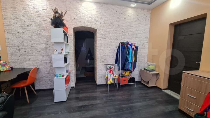 3-к. квартира, 62 м², 1/2 эт.