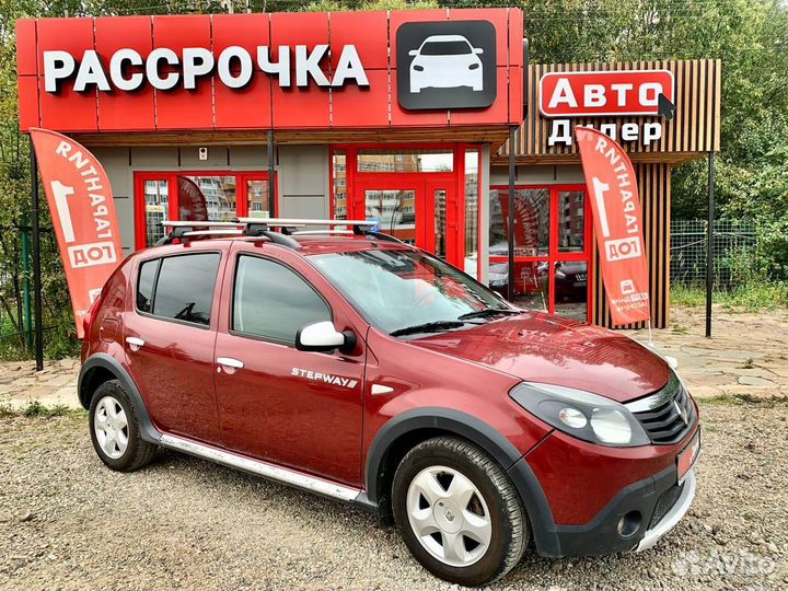 Renault Sandero Stepway, 2013