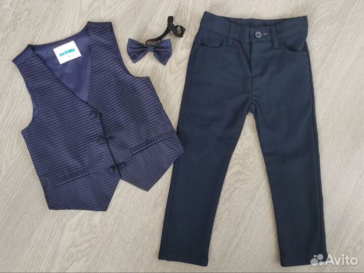 Нарядный костюм для мальчика 98