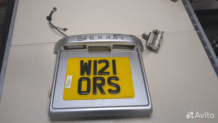 Подсветка номера Mitsubishi Pajero / Montero, 2003