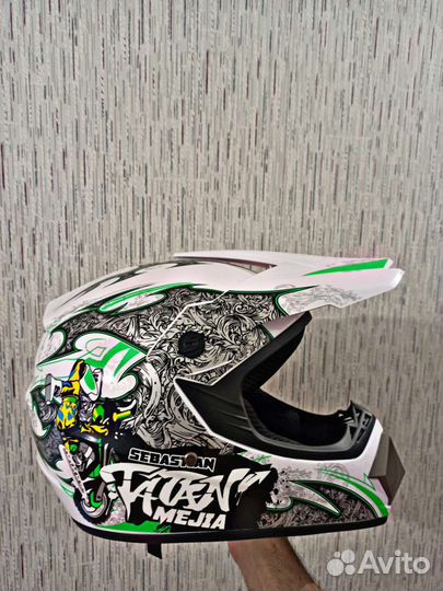 Шлем для мотокросса