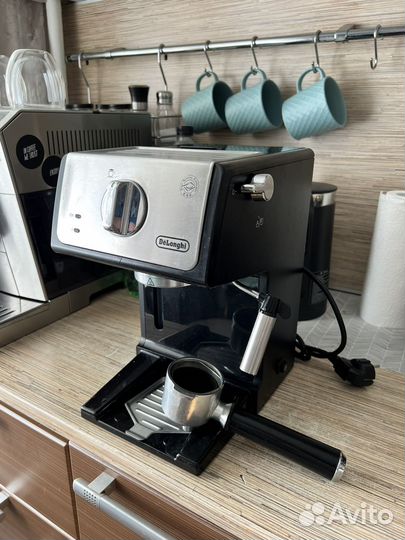 Кофеварка рожковая delonghi ecp 33.21