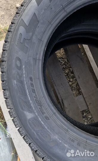 Pirelli Ice Zero FR 225/65 R17 106T