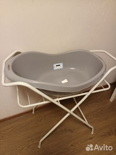 Ванночка с подставкой