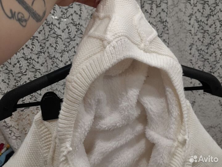 Теплый комбинезон для новорожденного