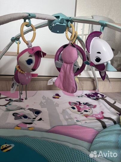 Развивающий коврик tiny love