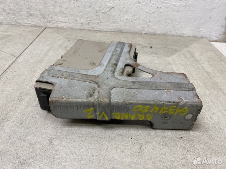 Блок управления комфортом 3677076K31