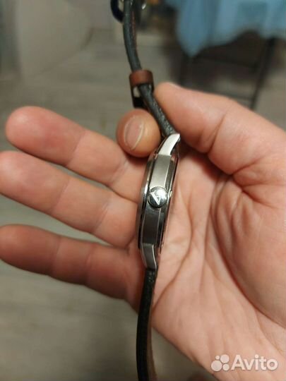 Швейцарские часы Aviator Aircobra V.1.11.0.042.4