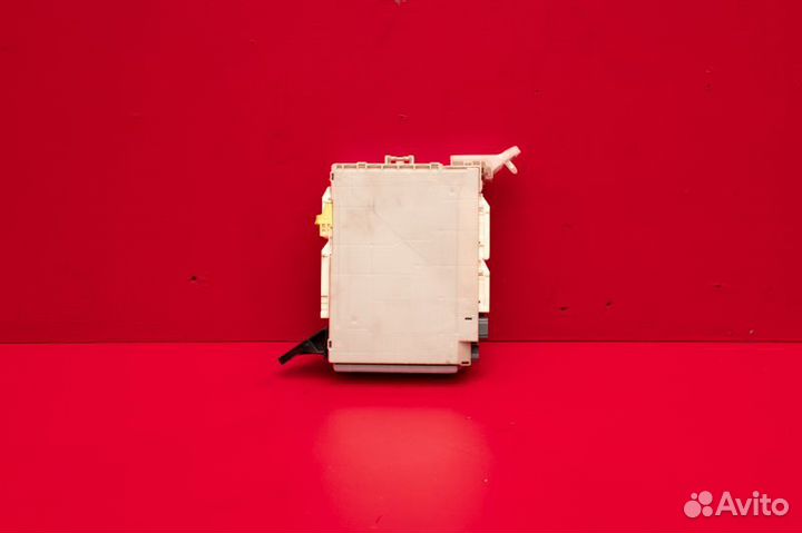 Блок управления Toyota Land Cruiser 200 1VD 2015