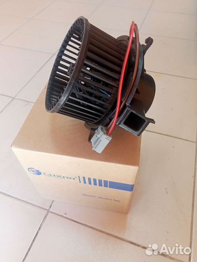 Вентилятор печки Opel Astra