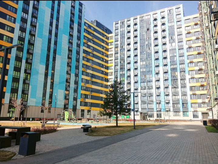 2-к. квартира, 55 м², 4/17 эт.