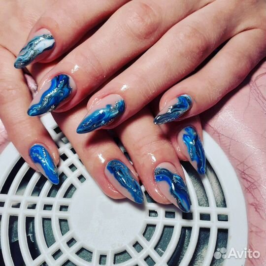 Наращивание ногтей