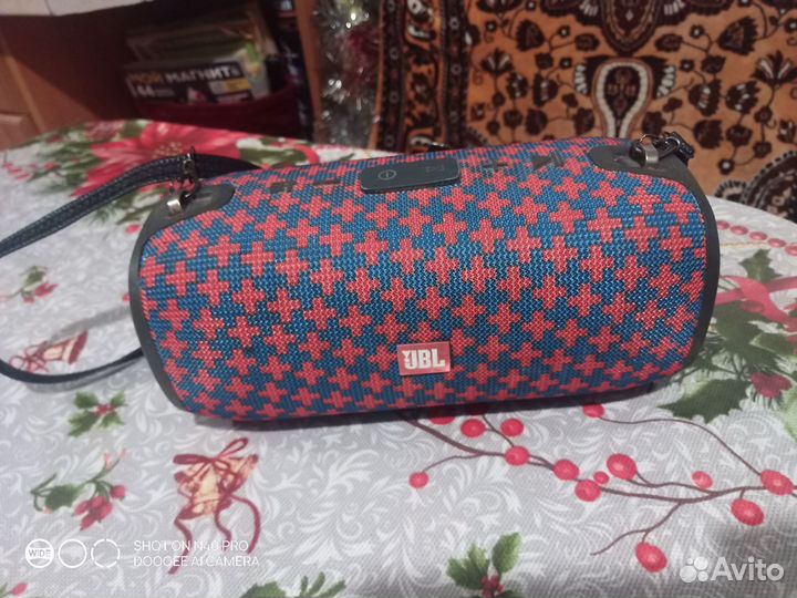 Блютуз колонка