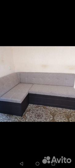 Кухонный уголок со спальным местом в наличии