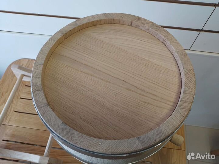 Бочка дубовая 25л средний обжиг