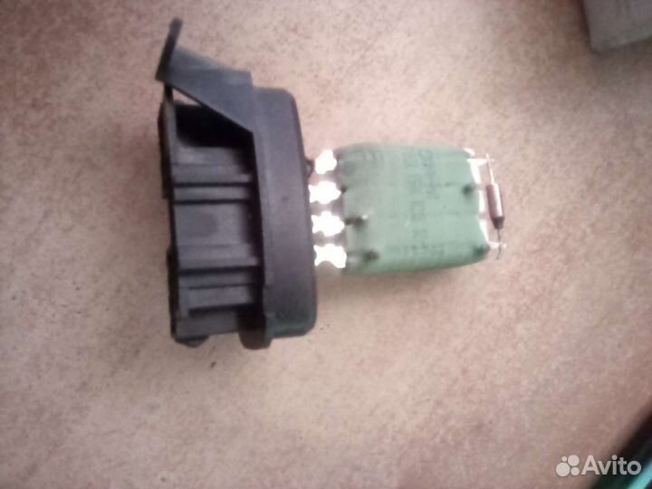 Резистор отопителя